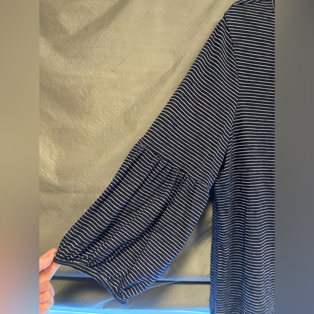 LOFT Striped Navy and White Women's Top with 3/4 Trumpet Sleeves, Size XL - Picture 9 of 10